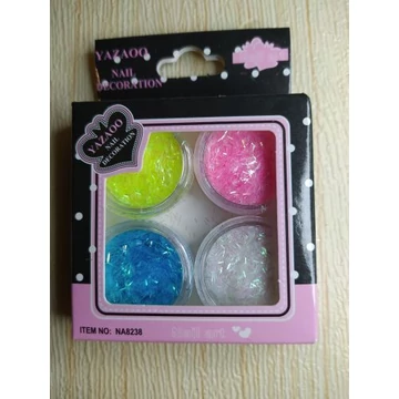 CSILLOGÓ SZÁL KÖRÖMDÍSZÍTŐ 4 Színben műkörömdíszítéshez