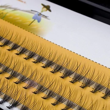 TERMÉSZETES FEKETE, 60DB, C-ÍVES, 0,1MM, 10 SZÁLAS, Tincses természetes szempilla