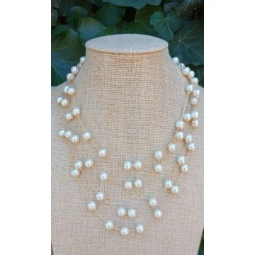 FEHÉR TEKLA gyöngy nyaklánc fehér gyöngyből, arany színű láncon,kapcsos