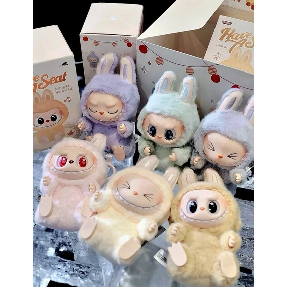 LABUBU ülő figura –  The Monsters LABUBU – Have a Seat sorozat-MEGLEPETÉS DOBOZ LABUBU ülő figura –  The Monsters LABUBU – Have a Seat sorozat-MEGLEPETÉS DOBOZ