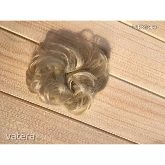 HAMVAS PLATINA SZŐKE 60-AS Konty jellegű közepes méretű hajas hajgumi