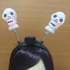 Kép 7/8 - Halloween rugós világító 3D koponyás fejpánt FEHÉR