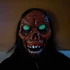Kép 6/6 - Zombi maszk sötétben világító szemű Halloween jelmez kiegészítő, PIROS