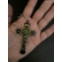 Kép 4/10 - JÉZUS A KERESZTEN antikolt hatású fém Kulcstartók TÖBB SZÍNBEN - fekete