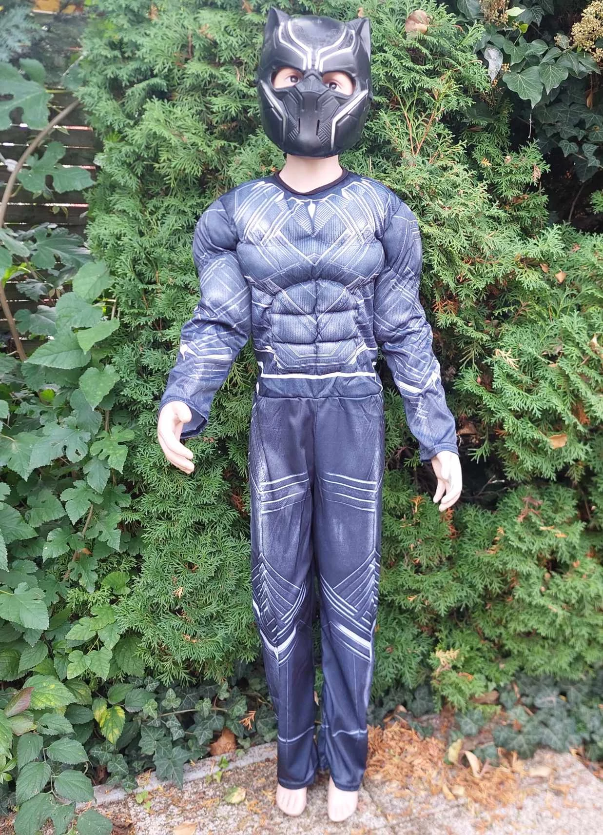 Black Panter, fekete párduc izmosított fiú jelmez, M-es méret