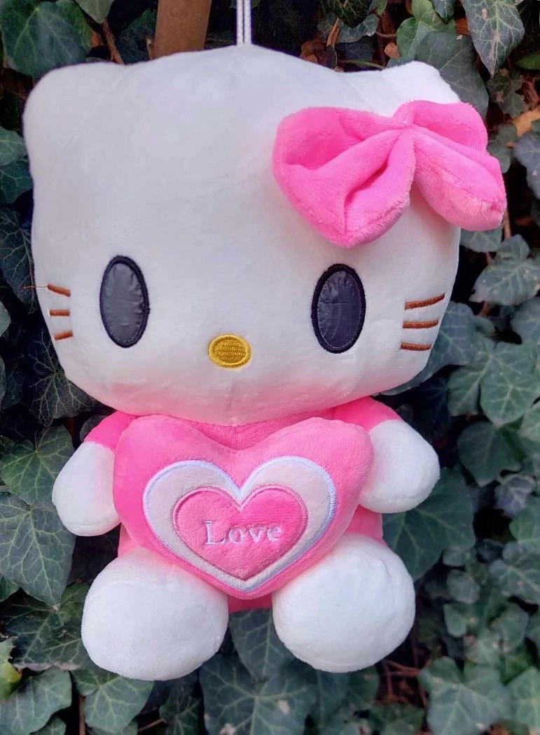 Hello Kitty plüssfigura gyerekeknek 25cm